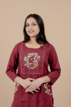 Aarohi Maroon Embroidered Kurta Set - Image 4